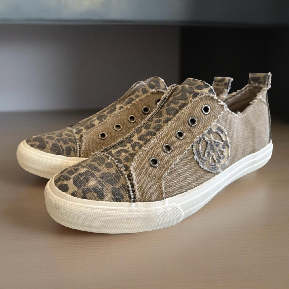 Gypsy Jazz Leopard Tan Sneakers
